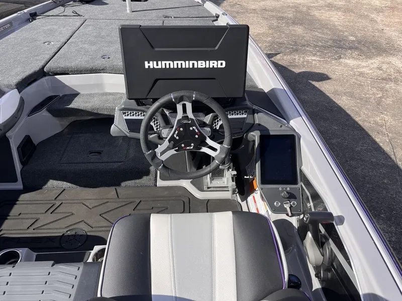 Slide: The Image of Skeeter FXR21 FLEX 2026 - 68