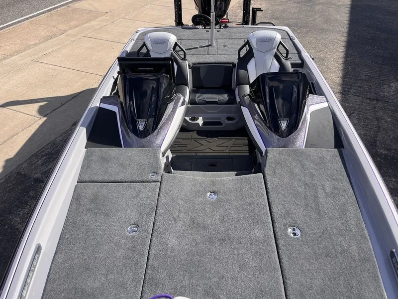 Slide: The Image of Skeeter FXR21 FLEX 2026 - 70