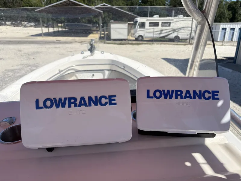 Slide: The Image of May-Craft Center Consoles 2300CC WITH UPDATED SUZUKI 2001 - 14