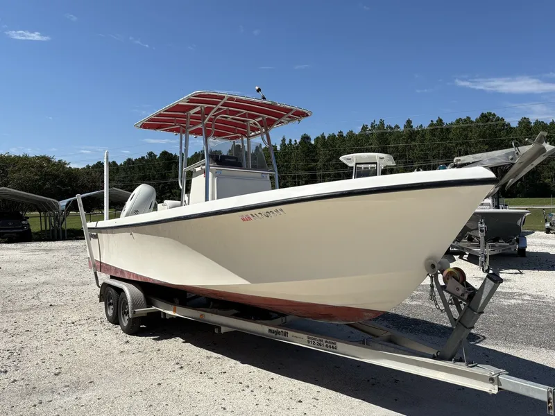 Slide: The Image of May-Craft Center Consoles 2300CC WITH UPDATED SUZUKI 2001 - 4