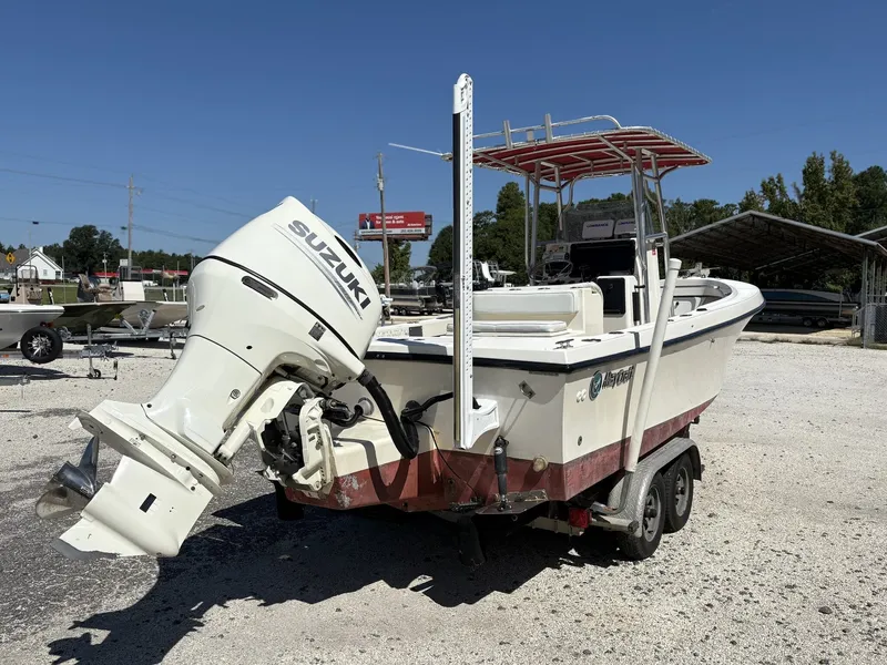 Slide: The Image of May-Craft Center Consoles 2300CC WITH UPDATED SUZUKI 2001 - 5