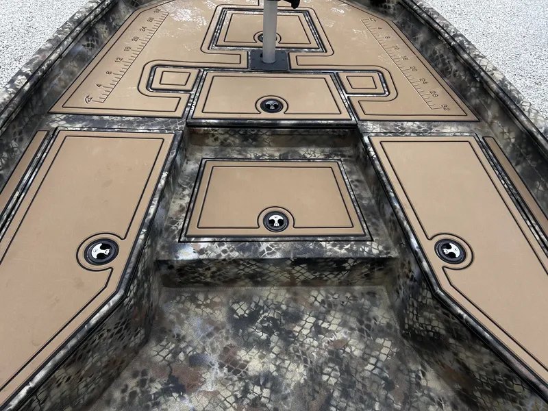 Slide: The Image of Excel 220 Bay Pro Elite 2026 - 9