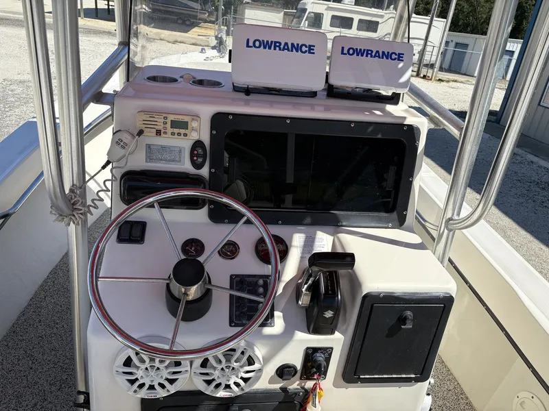 Slide: The Image of May-Craft Center Consoles 2300CC WITH UPDATED SUZUKI 2001 - 7