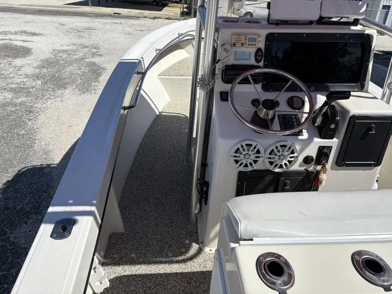 Slide: The Image of May-Craft Center Consoles 2300CC WITH UPDATED SUZUKI 2001 - 8