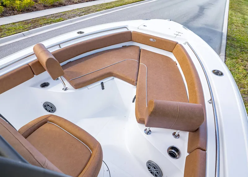 Slide: The Image of Sea Hunt Ultra 219 2026 - 23