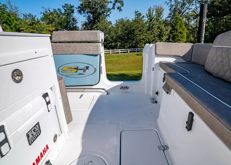 Slide: The Image of Sea Hunt Ultra 275 Coffin Box 2026 - 10