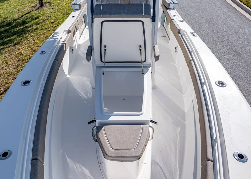 Slide: The Image of Sea Hunt Ultra 275 Coffin Box 2026 - 32