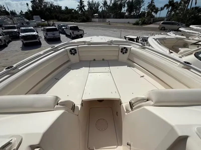 Slide: The Image of Grady-White Freedom 325 2019 - 11