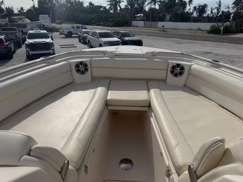 Slide: The Image of Grady-White Freedom 325 2019 - 25