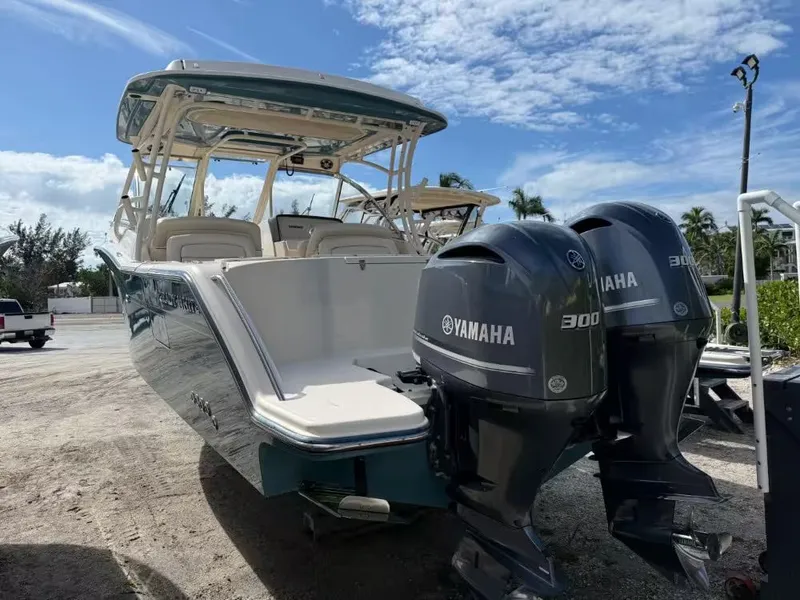 Slide: The Image of Grady-White Freedom 325 2019 - 5