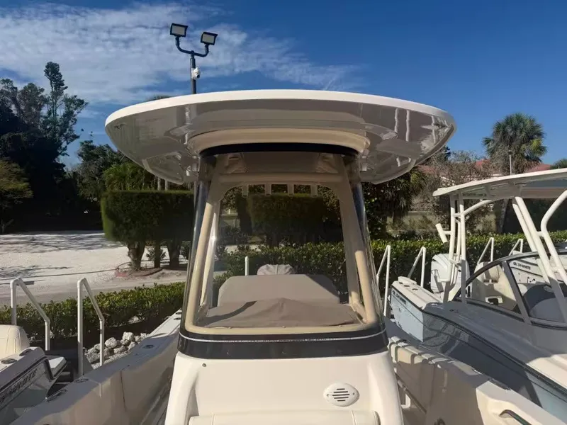 Slide: The Image of Grady-White Fisherman 236 2024 - 6