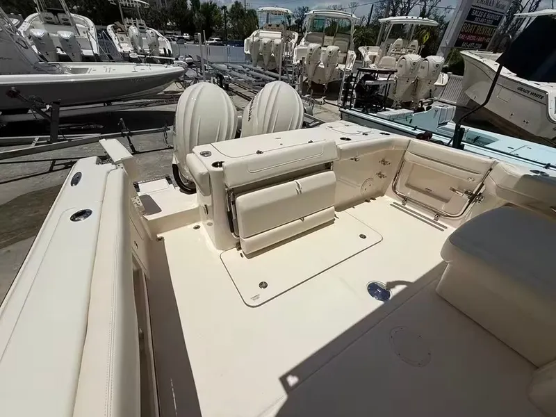 Slide: The Image of Grady-White Freedom 307 2026 - 5