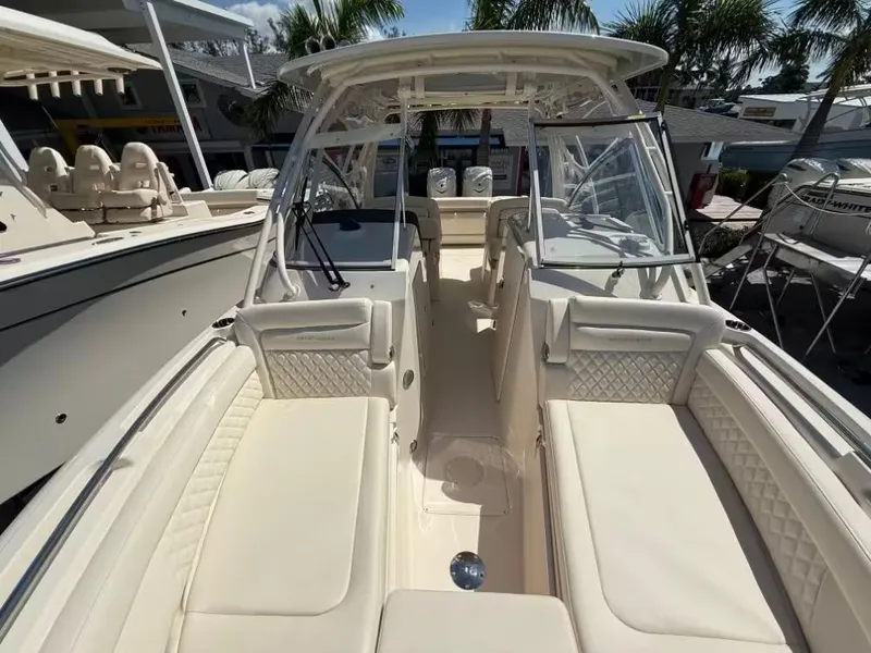 Slide: The Image of Grady-White Freedom 285 2026 - 12