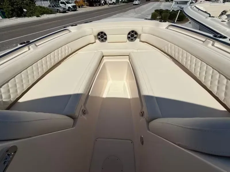 Slide: The Image of Grady-White Freedom 235 2026 - 11