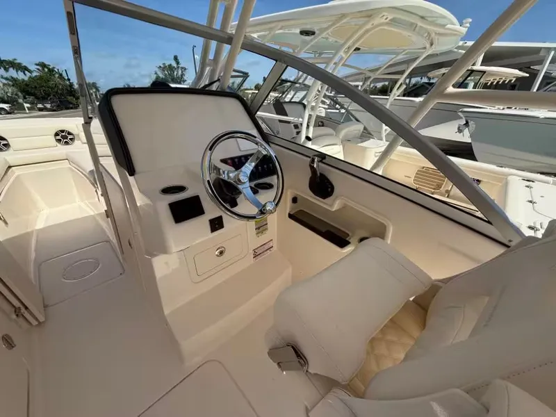 Slide: The Image of Grady-White Freedom 235 2026 - 4