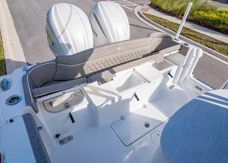 Slide: The Image of Sea Hunt Ultra 285 Coffin Box 2026 - 13