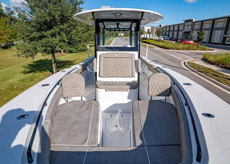 Slide: The Image of Sea Hunt Ultra 285 Coffin Box 2026 - 29