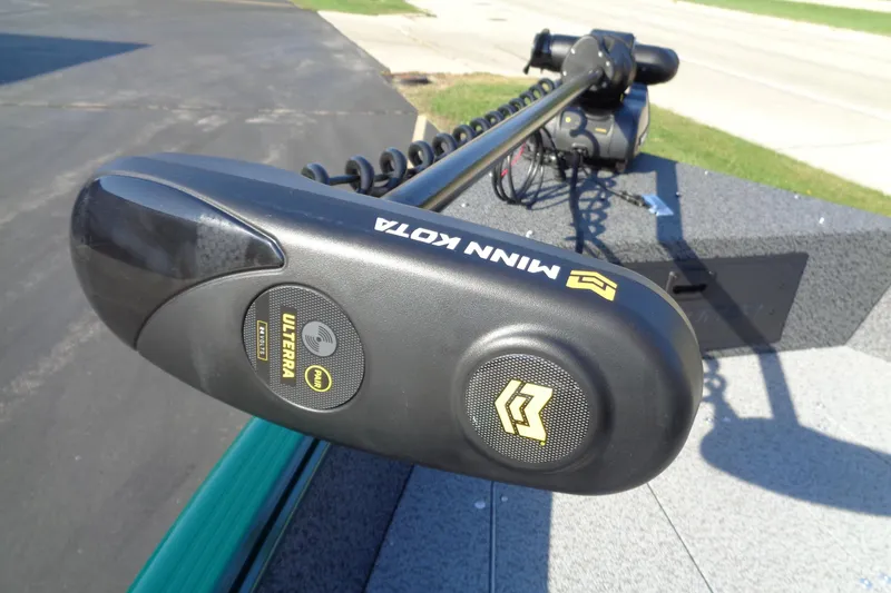 Slide: The Image of Minn Kota Ulterra motor on 2026 Lund 1800 Explorer Sport boat deck. - 9