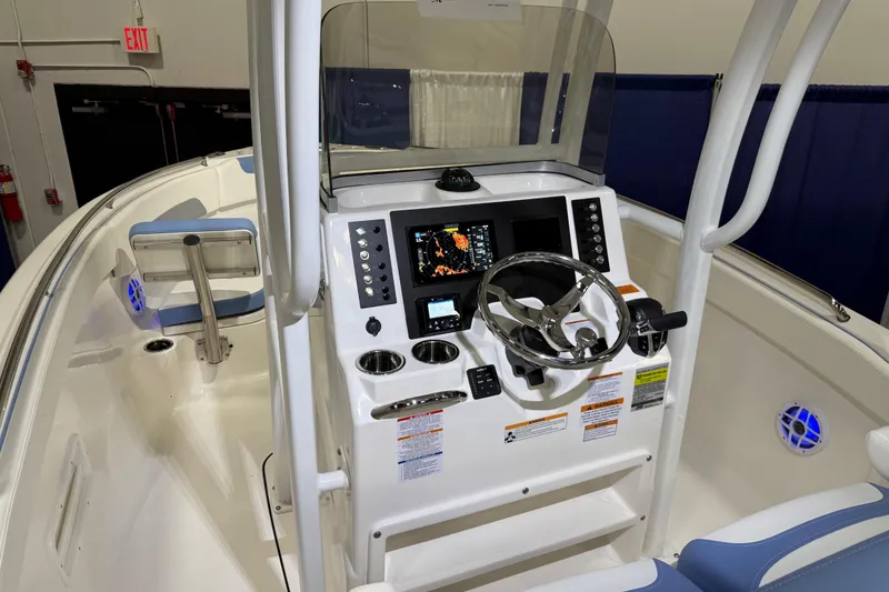 Slide: The Image of Manufacturer Provided Image: 2025 Robalo R222 Explorer boat with Yamaha engine and foldable swim ladder. - 23