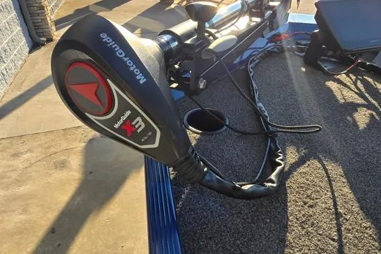 Slide: The Image of Trolling motor on 2022 Lowe Skorpion 16 boat, featuring MotorGuide X3 control. - 4
