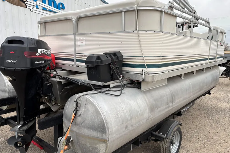 Slide: The Image of 2003 Smoker Craft Oasis pontoon boat with Mercury BigFoot FourStroke engine. - 6