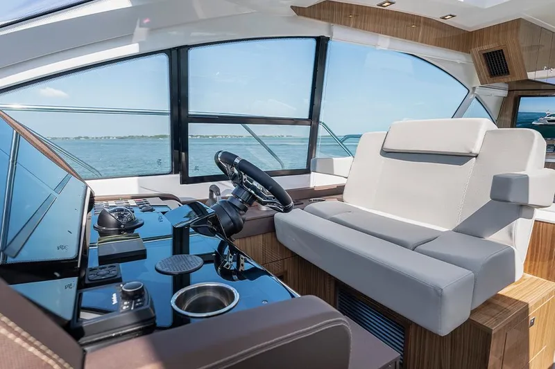 Slide: The Image of Manufacturer Provided Image - 7