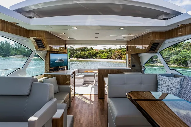 Slide: The Image of Manufacturer Provided Image - 10