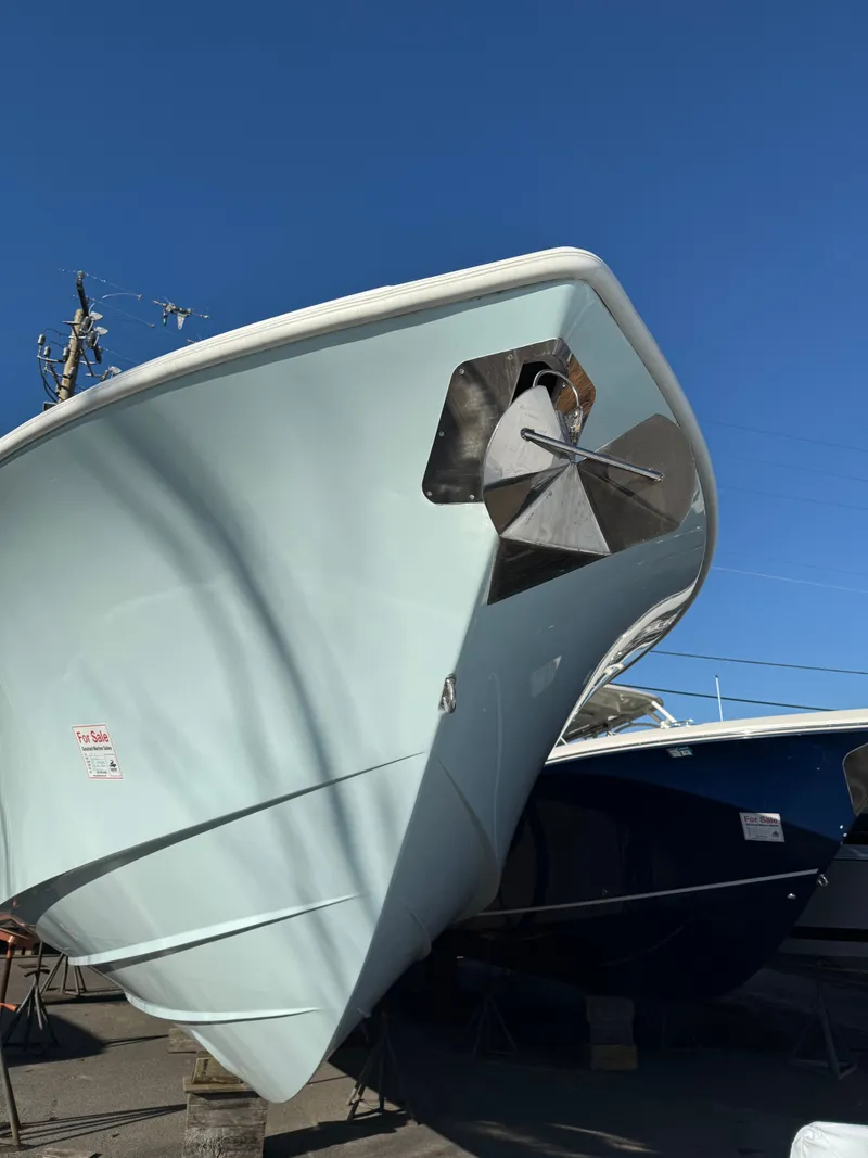 Slide: The Image of Yellowfin 39 Offshore 2015 - 4