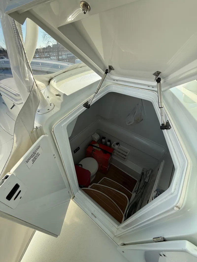 Slide: The Image of Yellowfin 39 Offshore 2015 - 8