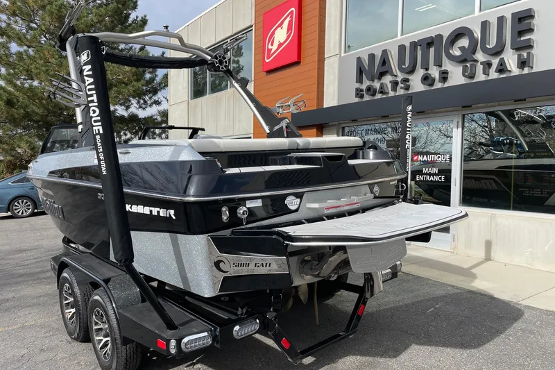 Slide: The Image of 2023 Malibu Wakesetter 20 VTX boat at Nautique dealership, Utah. - 3
