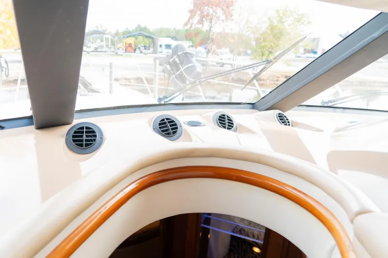 Slide: The Image of Interior view of 2000 Carver 450 Voyager Pilothouse dashboard with air vents. - 55