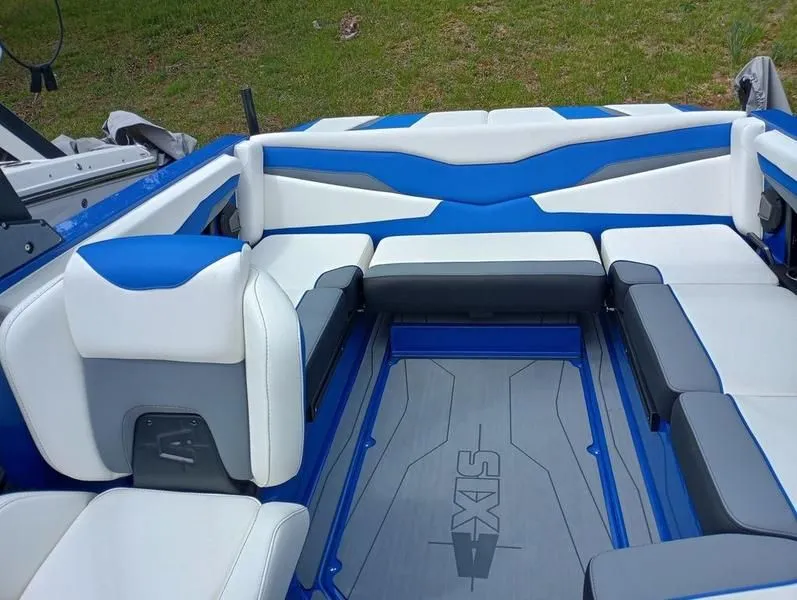 Slide: The Image of Axis T220 2025 - 3