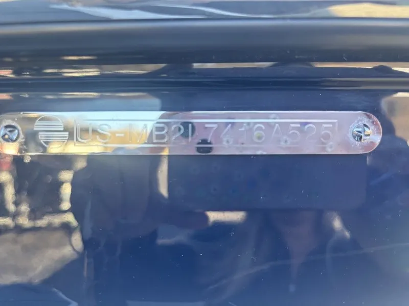 Slide: The Image of Malibu Wakesetter 24 MXZ 2025 - 8