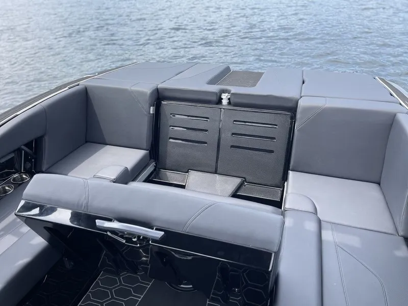 Slide: The Image of MasterCraft NXT-22 Icon Package 2025 - 20