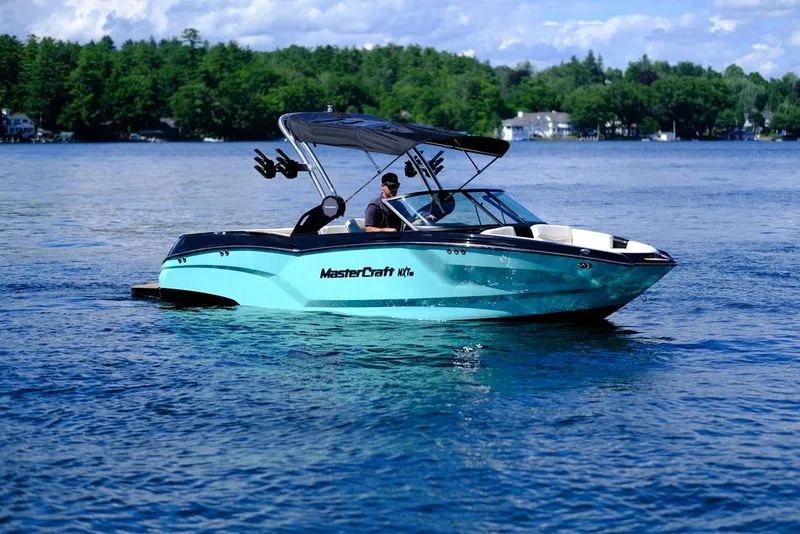 Slide: The Image of MasterCraft NXT21 2024 - 3