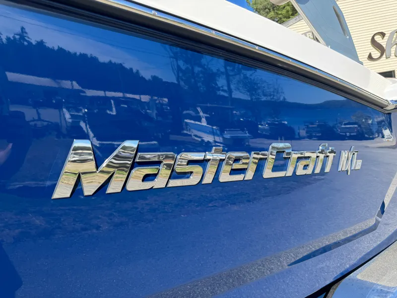 Slide: The Image of MasterCraft NXT22 2026 - 10
