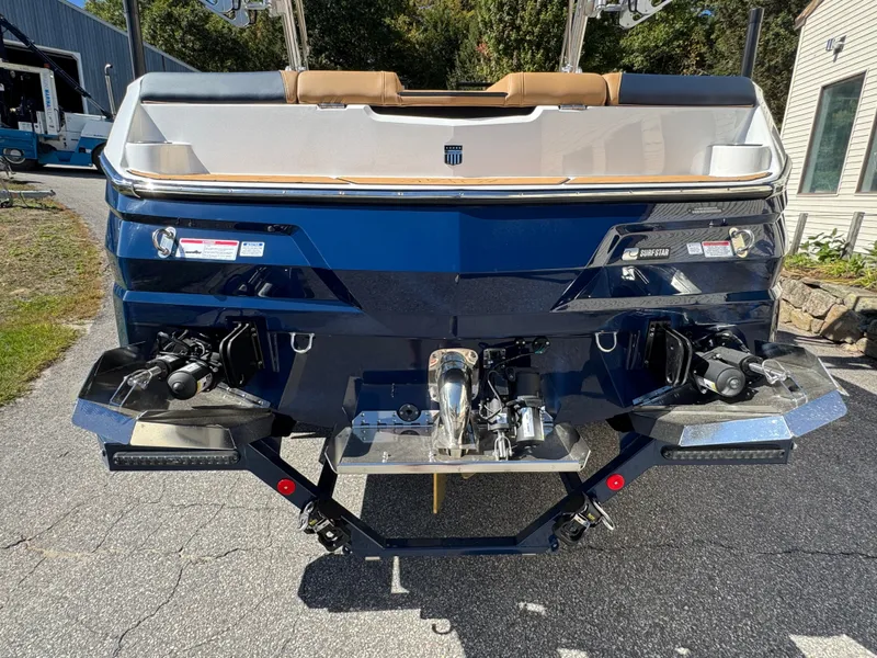 Slide: The Image of MasterCraft NXT22 2026 - 5