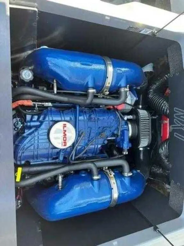 Slide: The Image of MasterCraft NXT24 2022 - 12