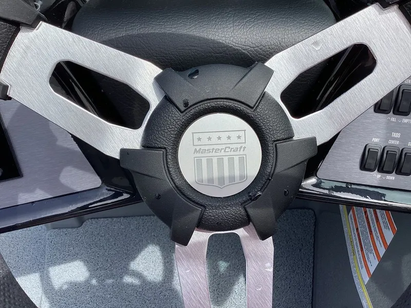 Slide: The Image of MasterCraft NXT24 2023 - 12