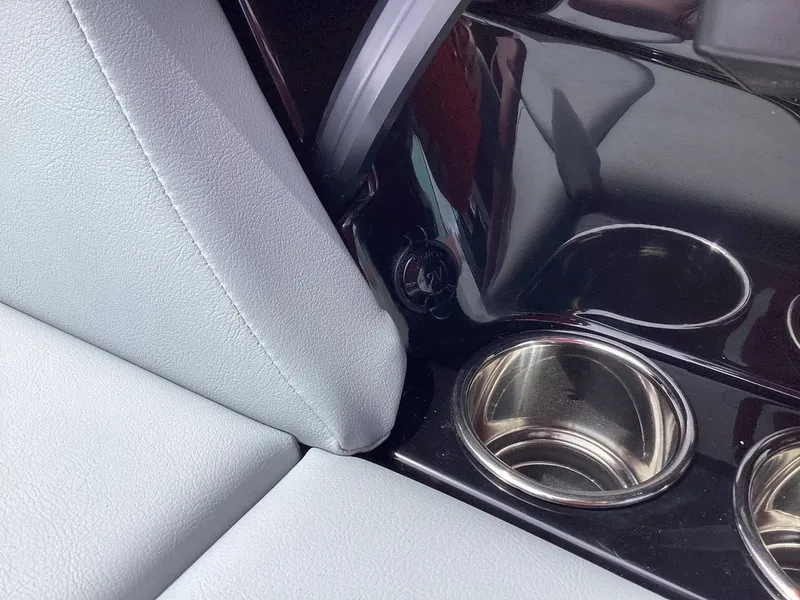 Slide: The Image of MasterCraft NXT24 2023 - 27