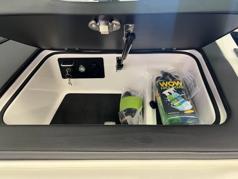 Slide: The Image of MasterCraft ProStar 2026 - 14