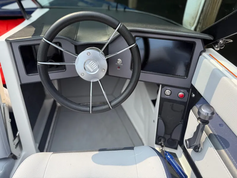 Slide: The Image of MasterCraft ProStar 2025 - 4