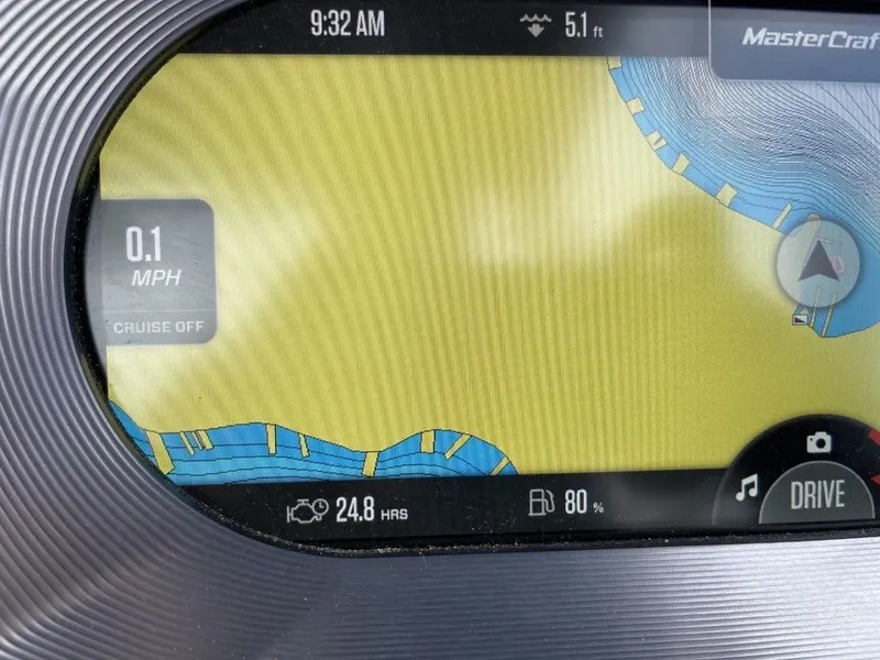 Slide: The Image of MasterCraft X24 2022 - 10