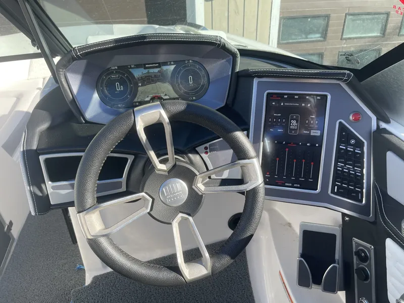 Slide: The Image of MasterCraft X24 2023 - 19