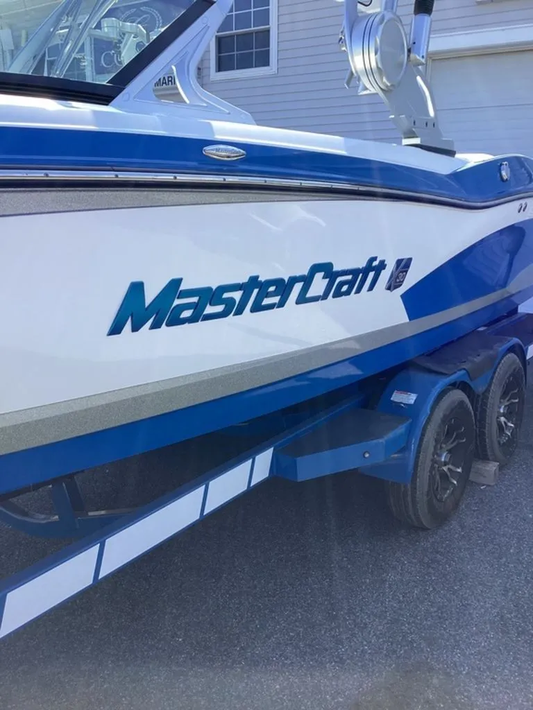 The Image of MasterCraft X30 2014 - 1