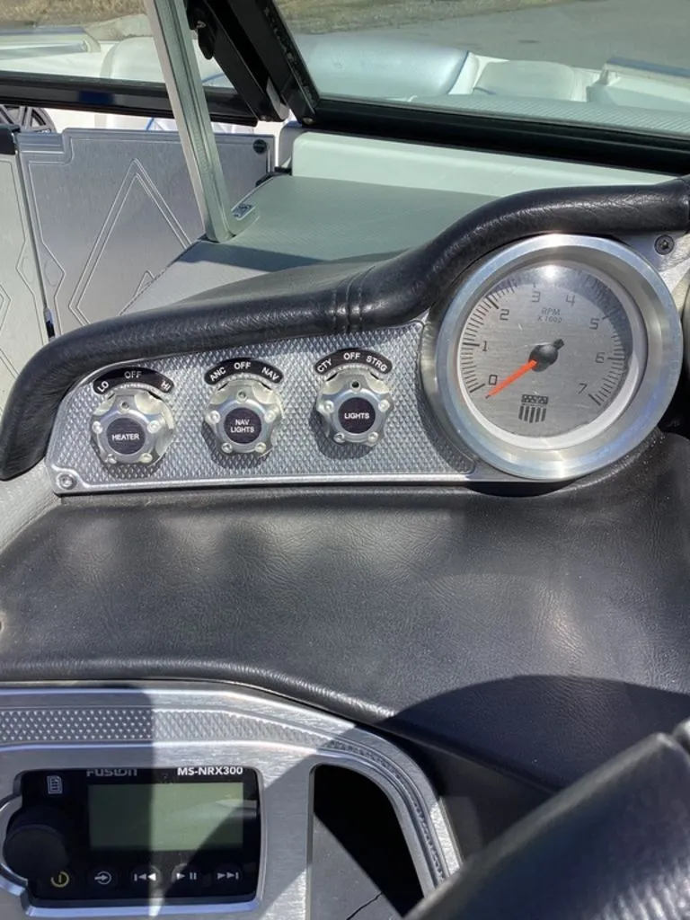 Slide: The Image of MasterCraft X30 2014 - 15
