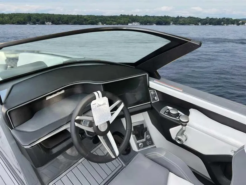 Slide: The Image of MasterCraft XT22 2025 - 5