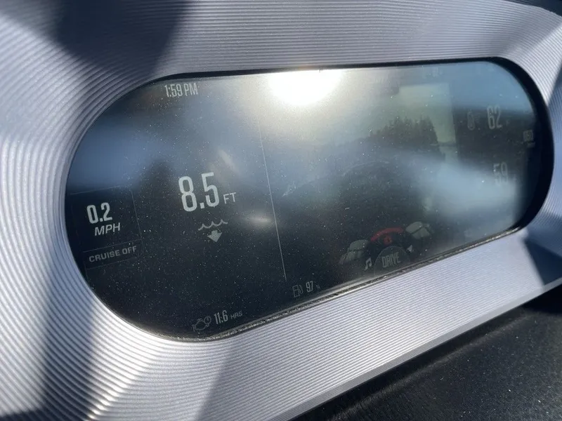 Slide: The Image of MasterCraft XT23 2023 - 21