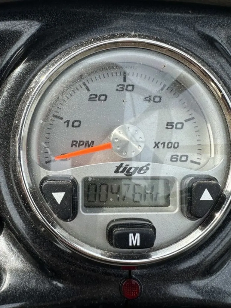 Slide: The Image of Tigé 20i 2006 - 4