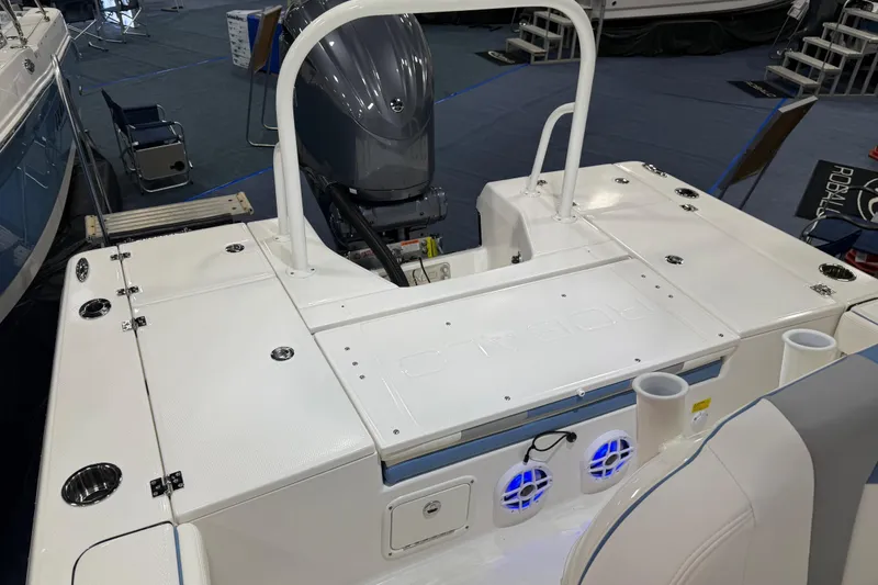 Slide: The Image of Manufacturer Provided Image: Top view of 2025 Robalo 226 Cayman boat layout, featuring seating and engine. - 27